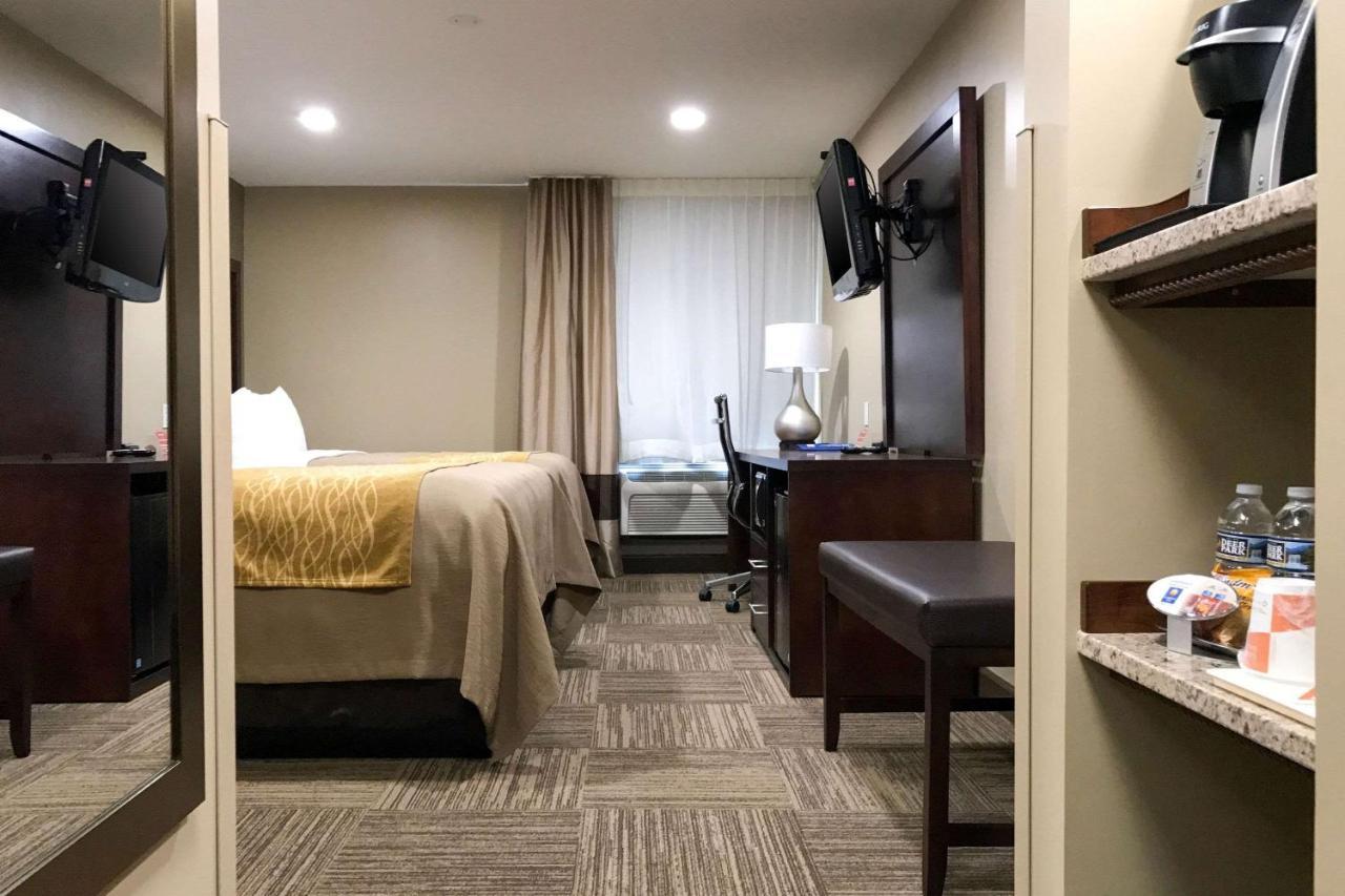 Giles Hotel Inn And Suites Pulaski Ngoại thất bức ảnh