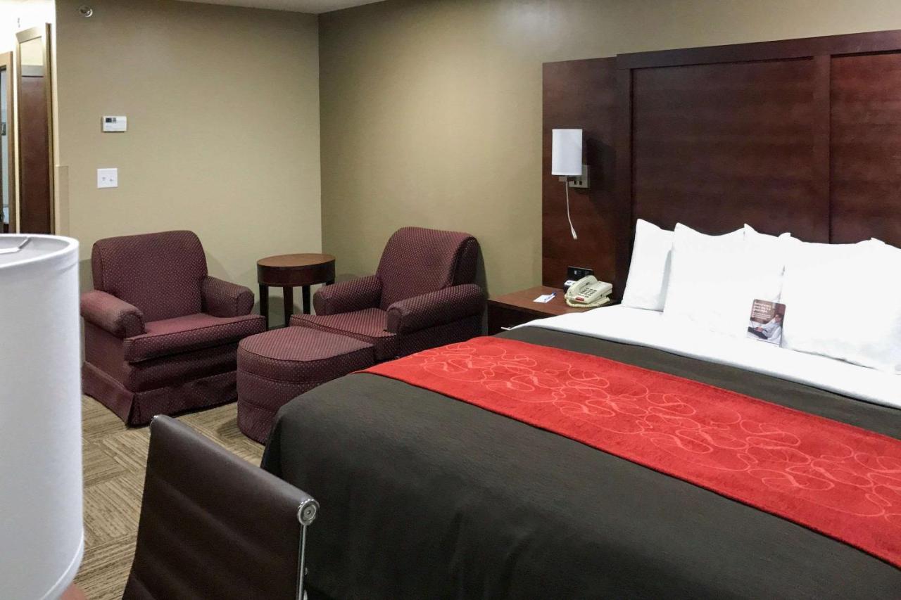 Giles Hotel Inn And Suites Pulaski Ngoại thất bức ảnh