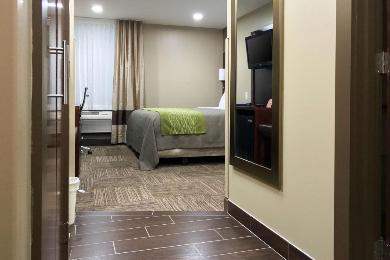 Giles Hotel Inn And Suites Pulaski Ngoại thất bức ảnh