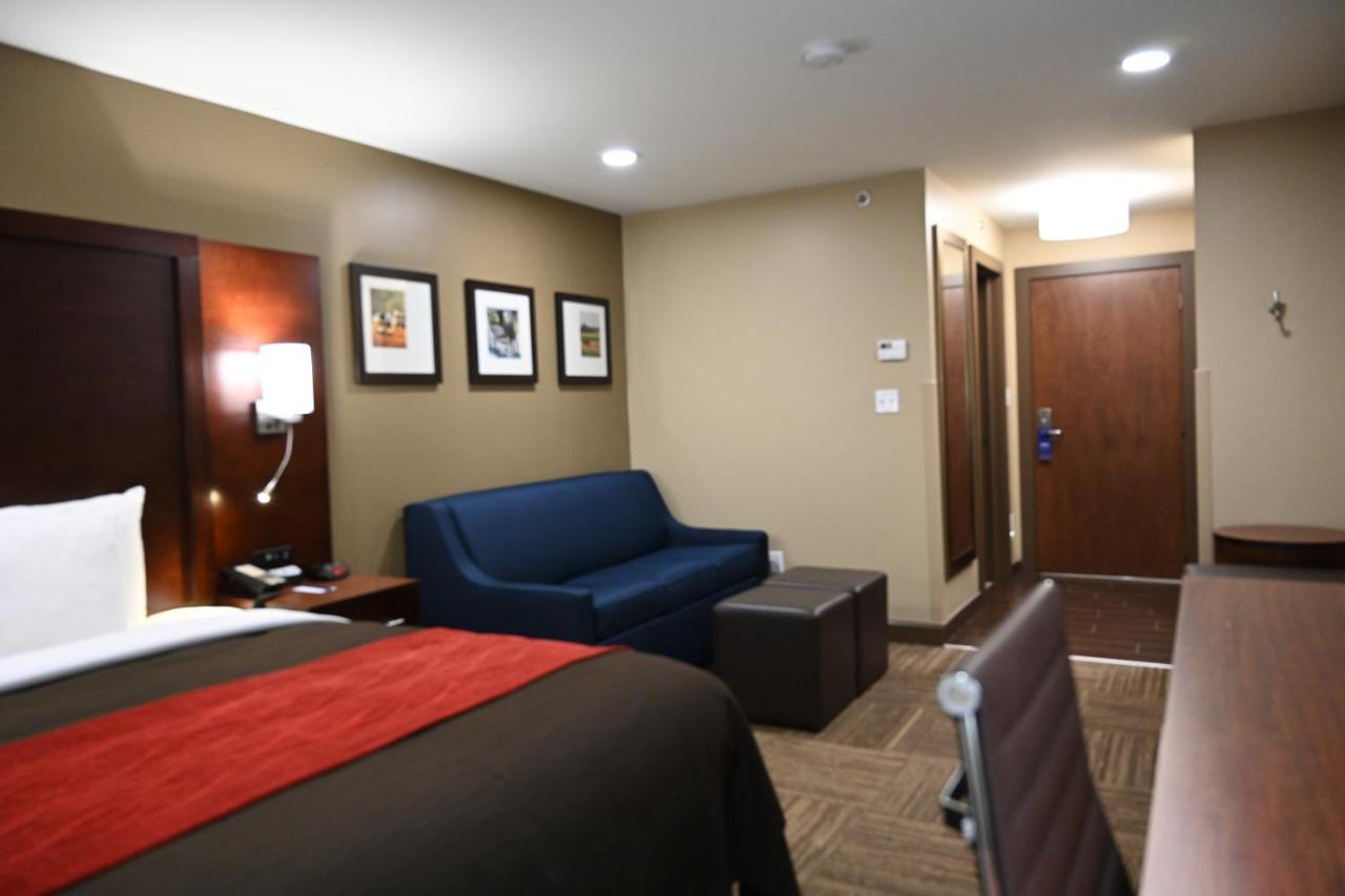 Giles Hotel Inn And Suites Pulaski Ngoại thất bức ảnh