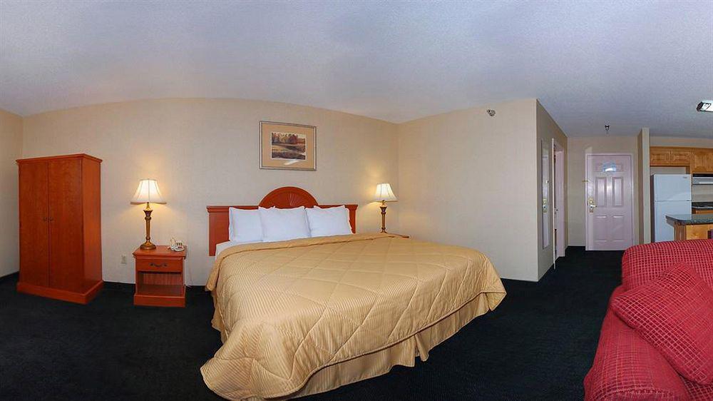 Giles Hotel Inn And Suites Pulaski Ngoại thất bức ảnh